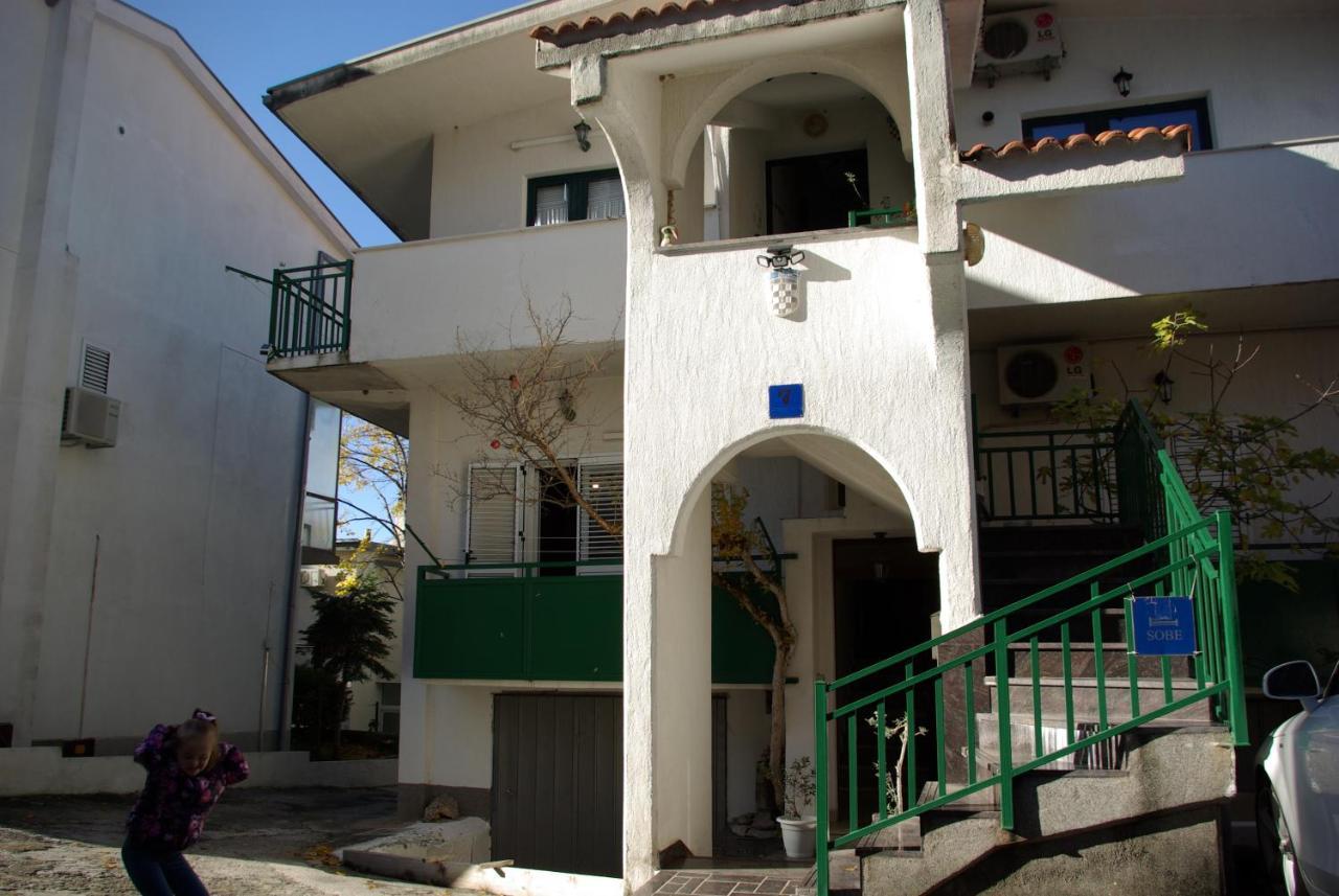 Rooms Tia Baska Voda Exterior photo