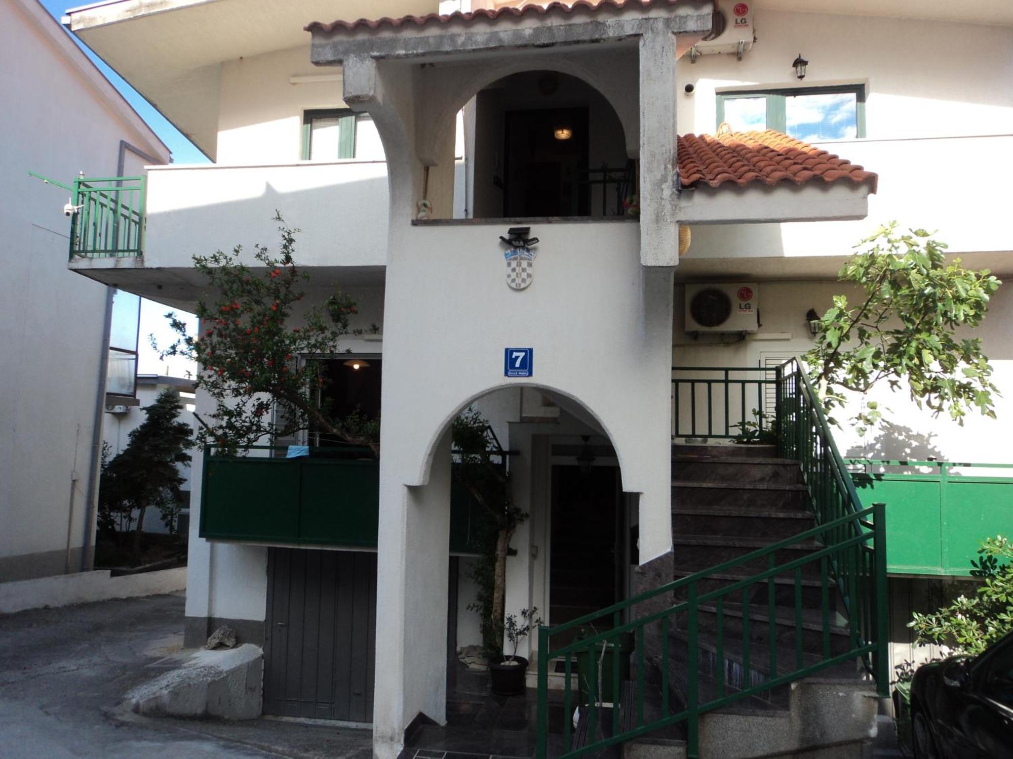 Rooms Tia Baska Voda Exterior photo